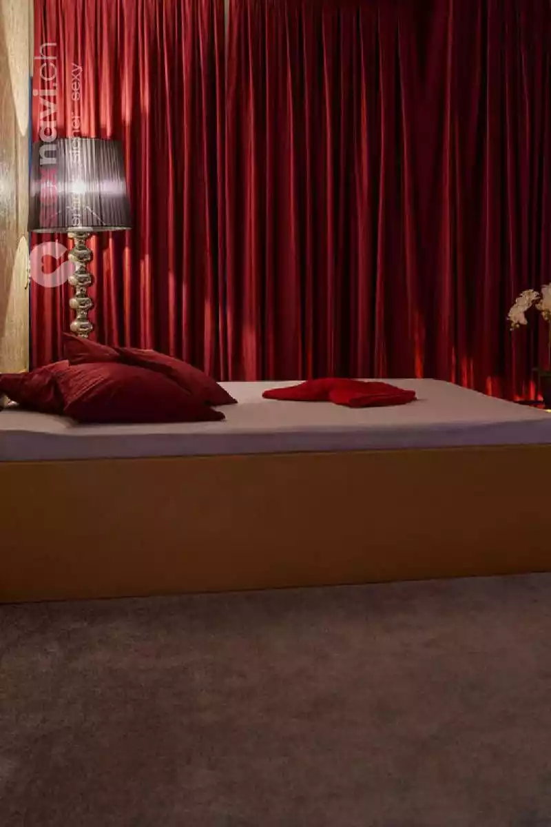 WILD SECRETS WILD SECRETS Solothurn