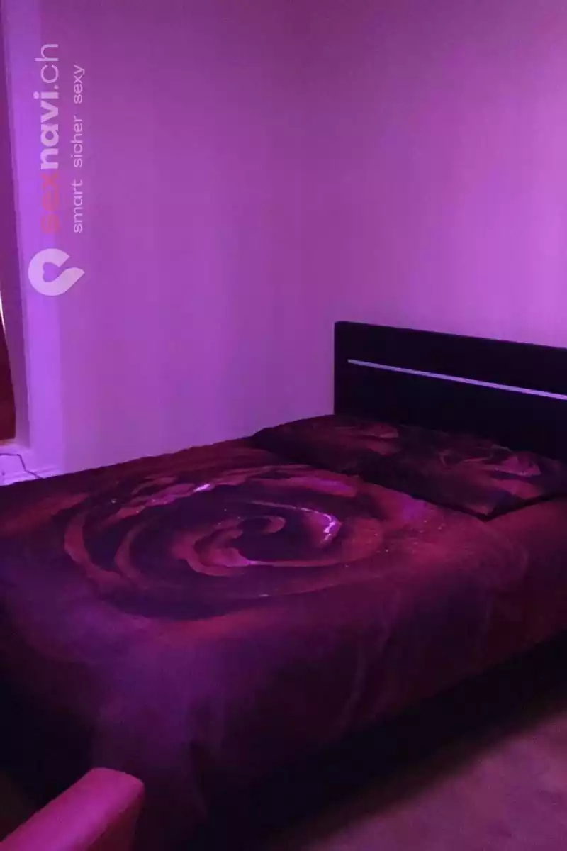 PARIS-BY-NIGHT PARIS-BY-NIGHT Biel/Bienne - Grenchen