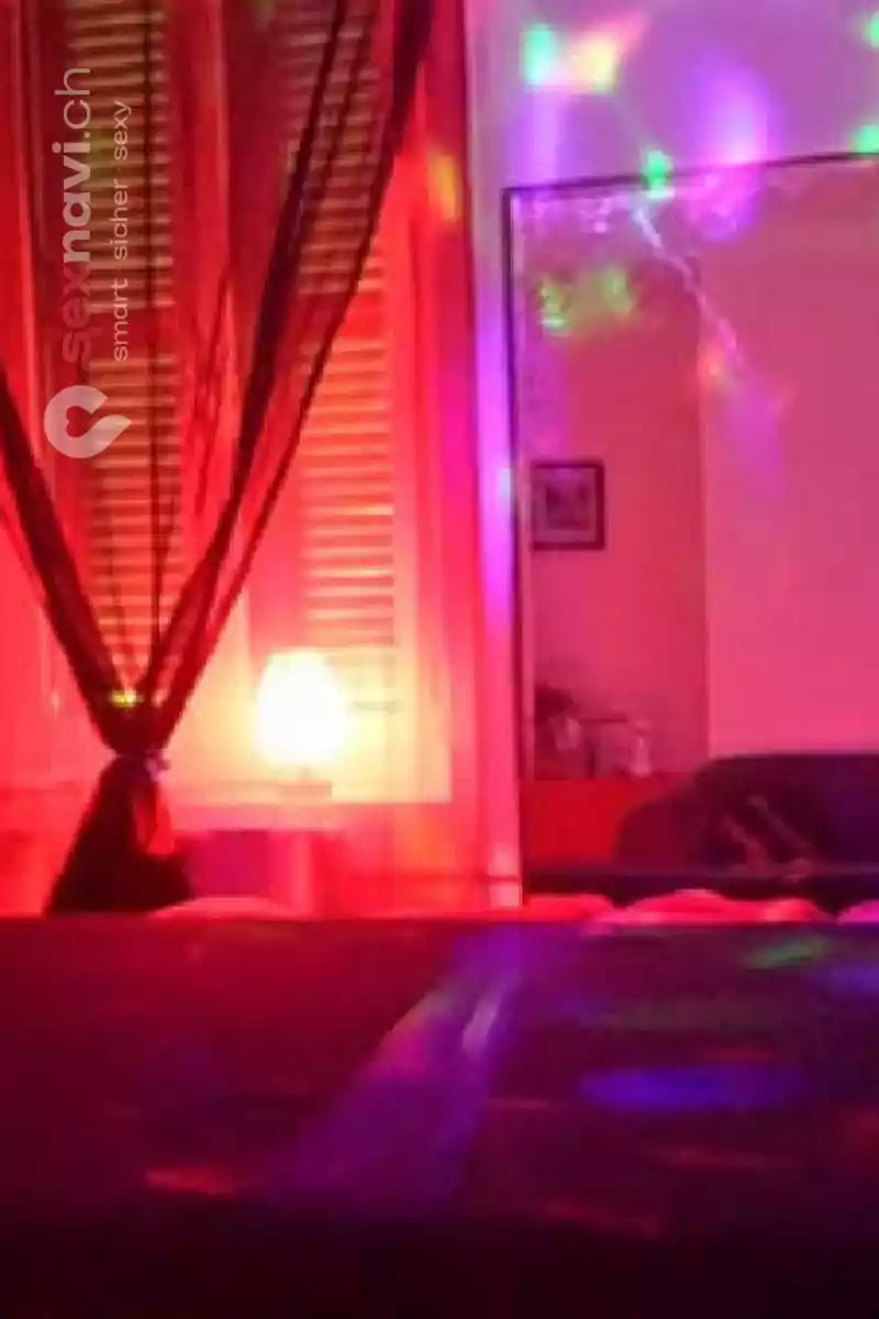 THE 6 PLACE THE 6 PLACE Biel/Bienne - Grenchen