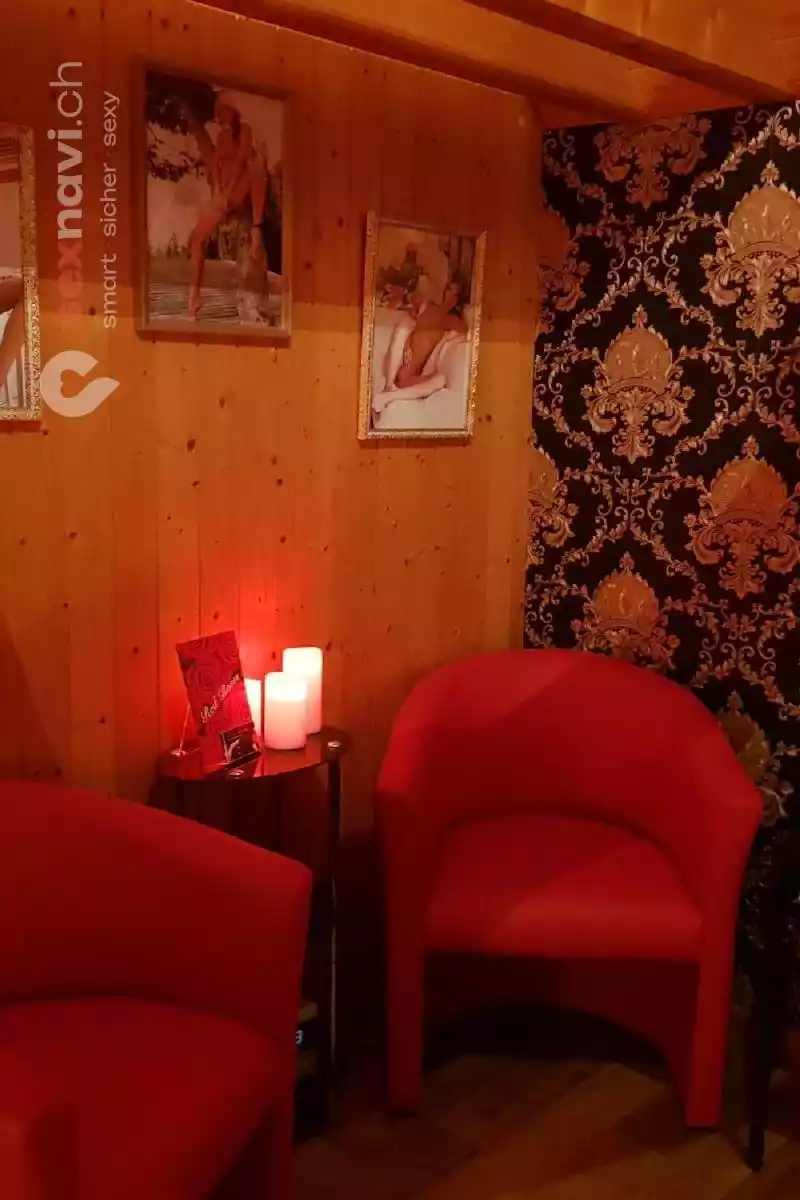 Red Roses EG Red Roses EG Bern Umgebung