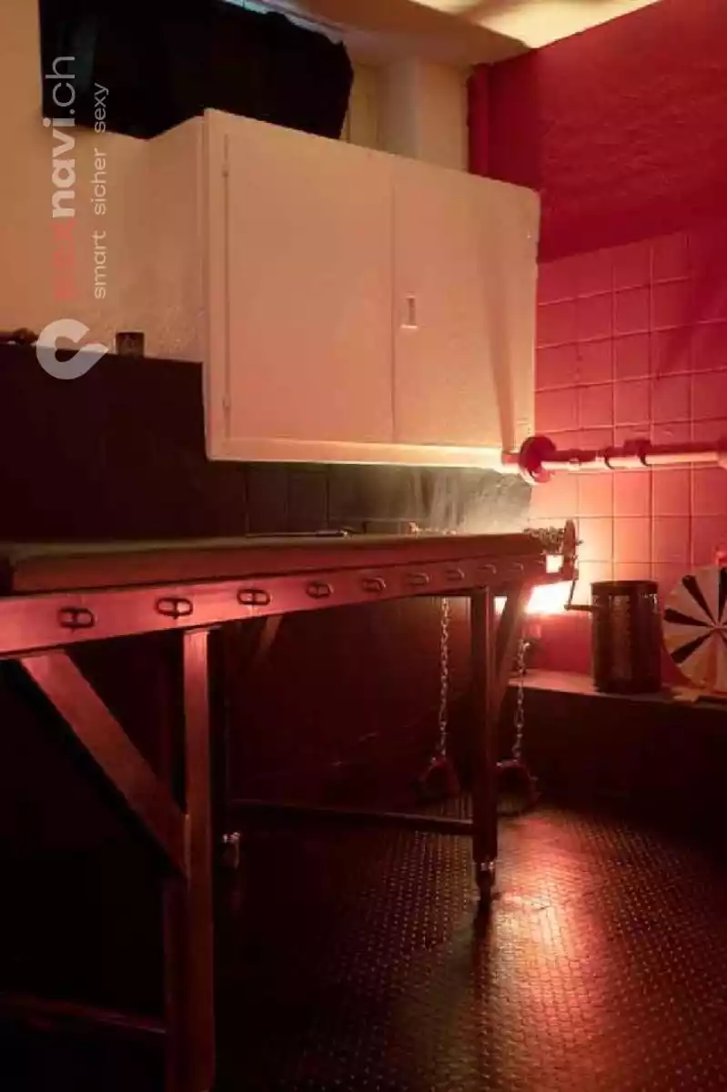 Thai Domina Thai Domina Zürich Stadt