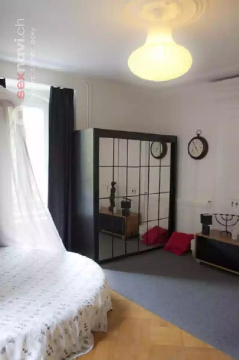 Le Diams Le Diams Neuchatel / Neuenburg