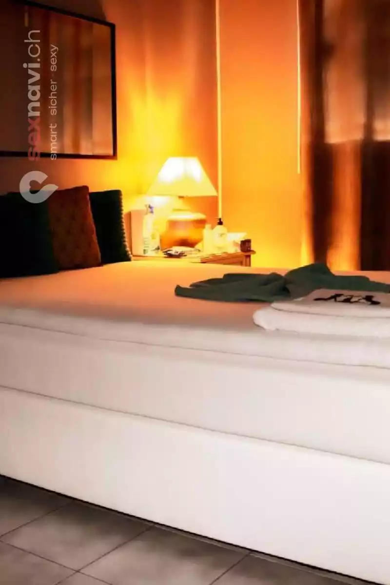 Body Play Body Play Waadt