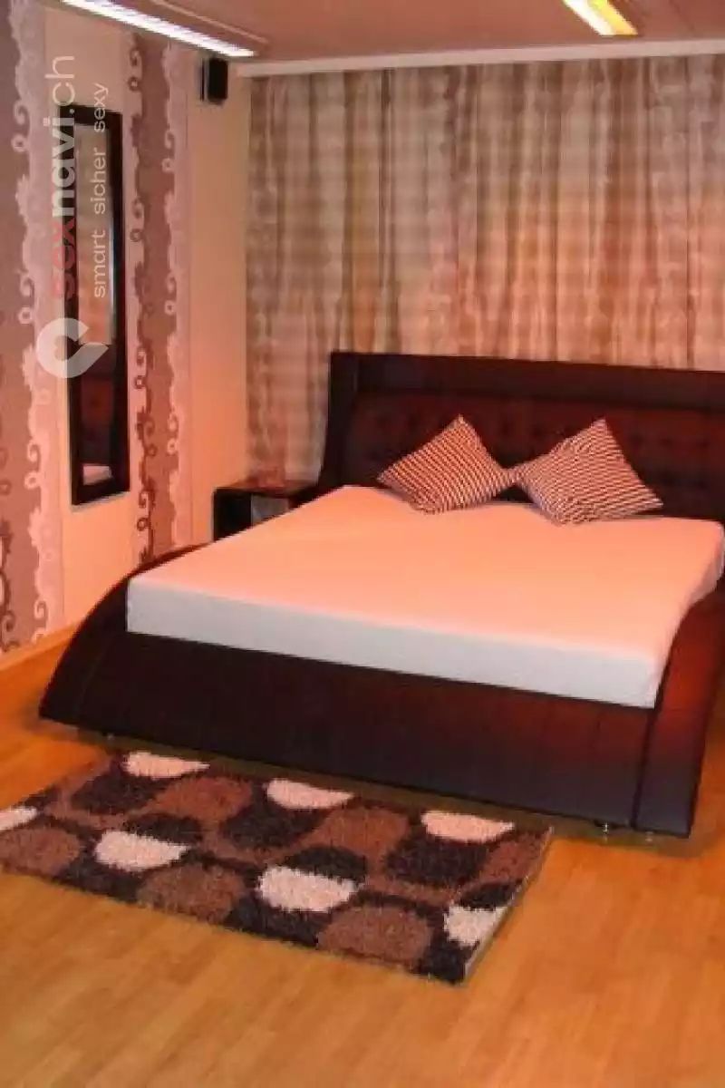 Salon Geneva Girls VI Salon Geneva Girls VI Genève / Genf