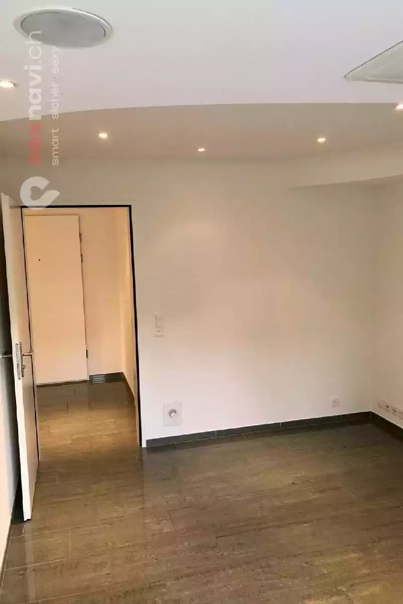 Top Adresse Modern ·Diskret ·Top sauber Zürich Umgebung, Unterengstringen, Schweiz