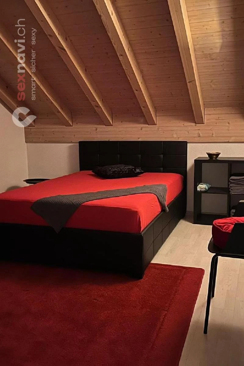 Amara Noir Verdiene bis zu 4000.-/Woche Waltenschwil, Aargau, Schweiz