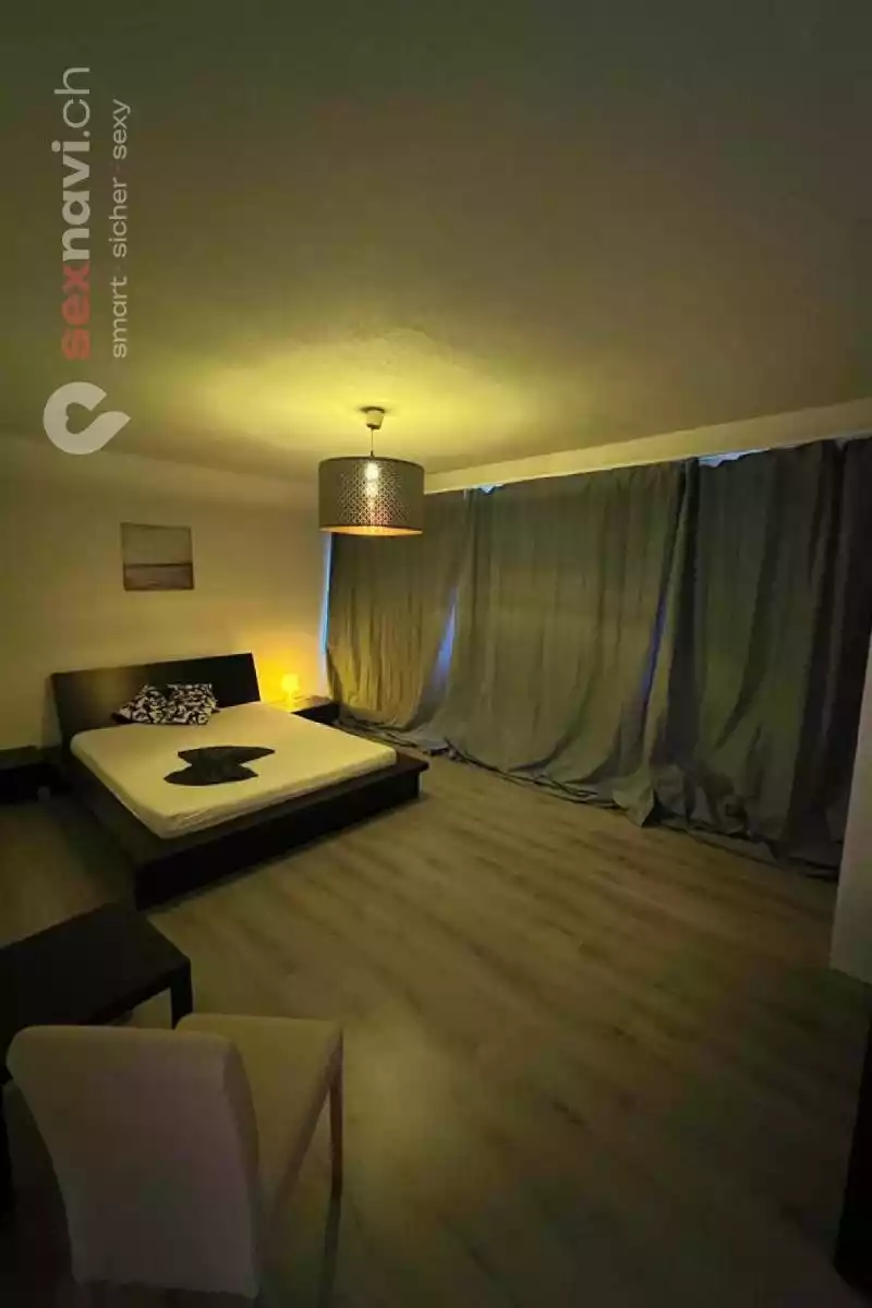 ⚡600 CHF/ Woche⚡  Schweiz, Luzern , Emmenbrücke