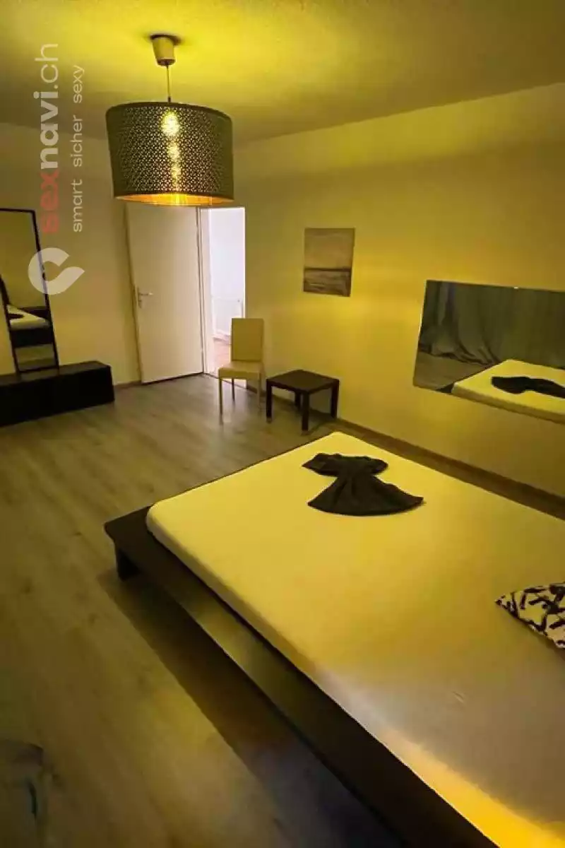 ⚡600 CHF/ Woche⚡  Schweiz, Luzern , Emmenbrücke