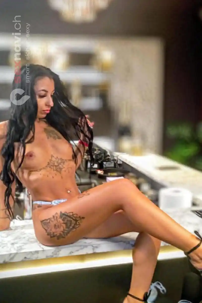 CANDY Feurige Schlampe Basel, Basel, Schweiz