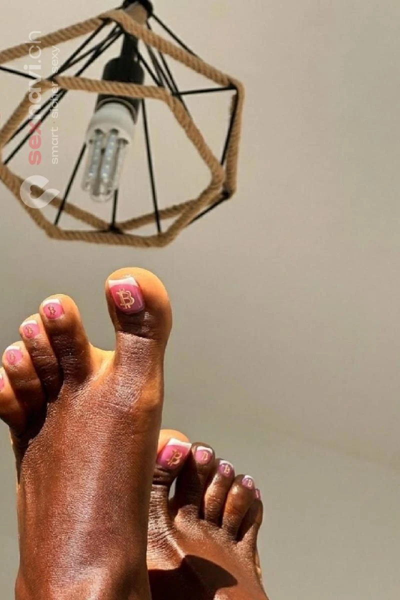 Goddess Mwenesi NEW BLACK DOMINATRIX IN TOWN Z&uuml;rich Umgebung, Z&uuml;rich, Z&uuml;rich Stadt, Aargau, Schweiz