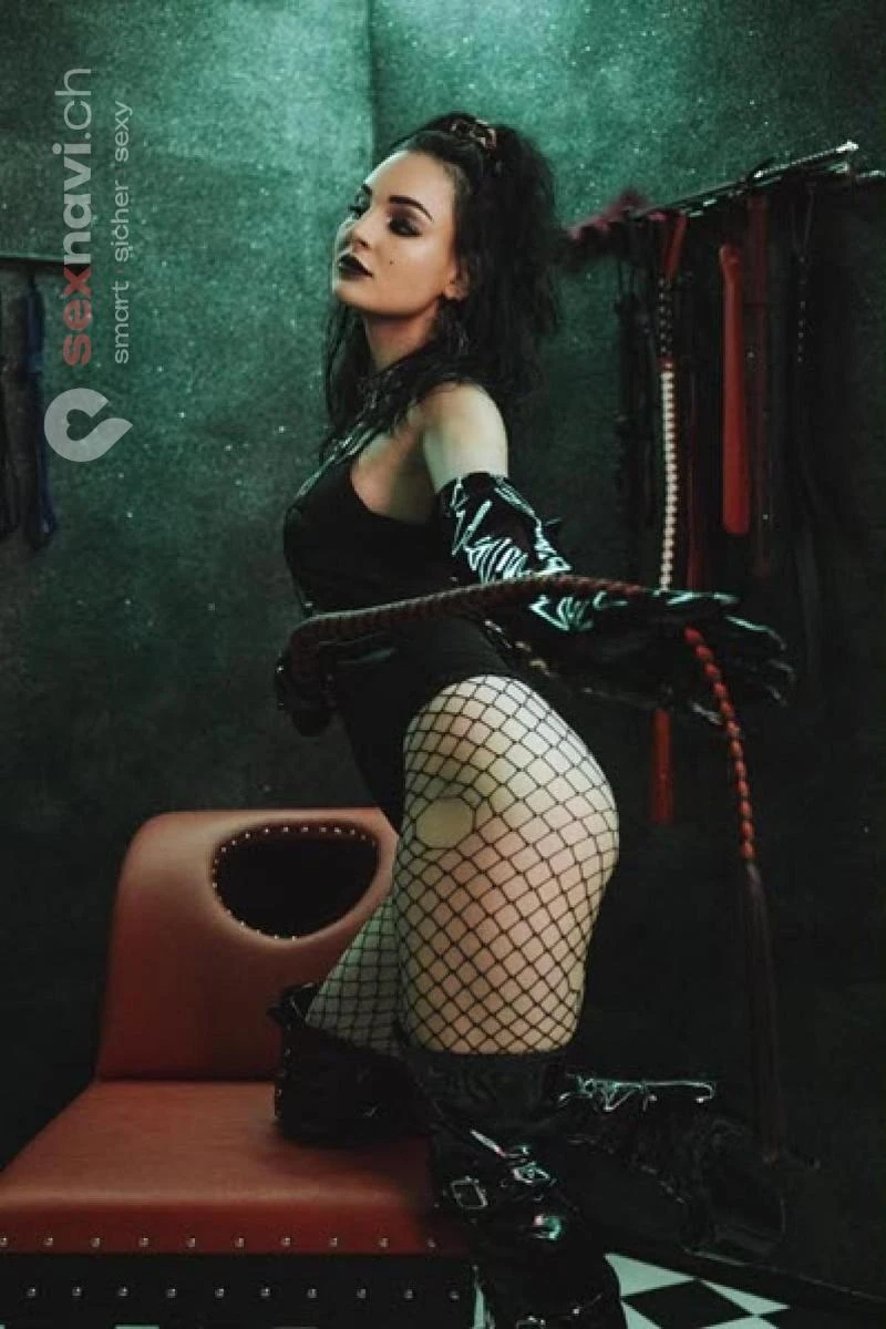 Mistress Anabelle Erfahrene Domina &Ouml;sterreich, Buchrain, Schweiz, Luzern