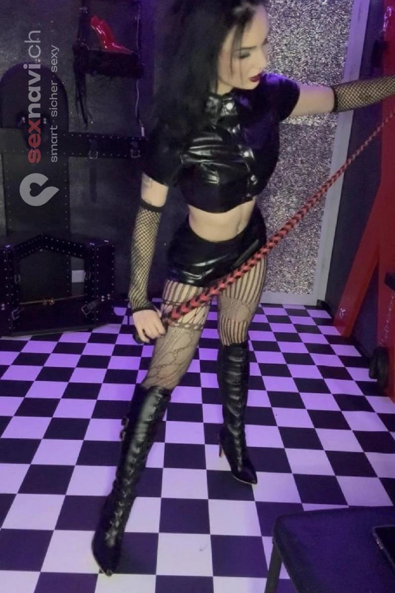Mistress Anabelle Erfahrene Domina Zug, Buchrain, Aargau, Schweiz, Luzern
