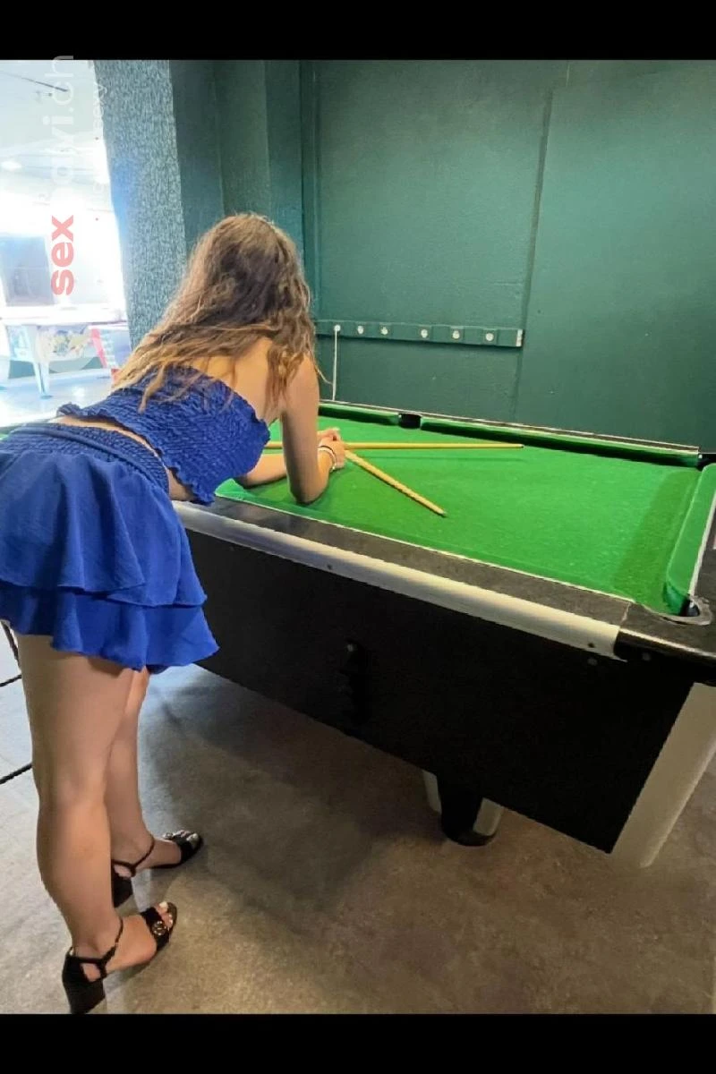 Alessia Heisses Camgirl 😈💦 Z&uuml;rich Umgebung, Glarus, Uster, Schweiz, Schwyz