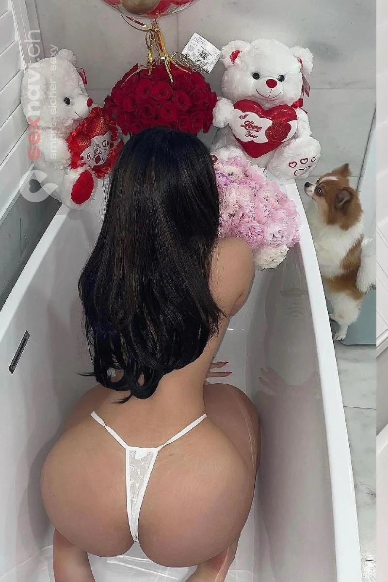 Gabriella LATINA BITCH BEST BLOW JOB &Ouml;sterreich, Schweiz, Biel/Bienne - Grenchen