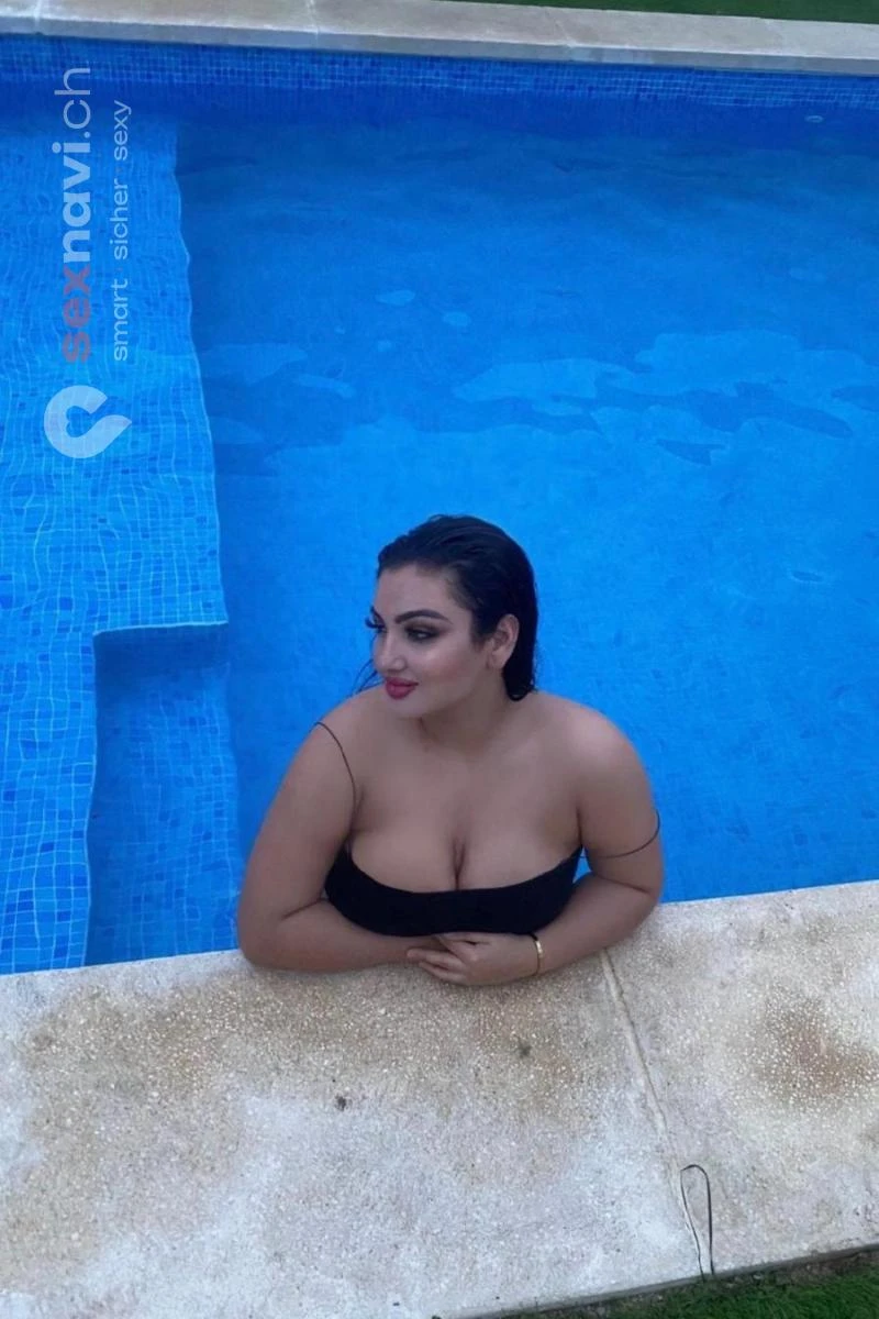 Channel CHUBBY TEEN CHUBBY ANAL SEX Bern Stadt, Schweiz, Biel/Bienne - Grenchen, Solothurn, Yverdon-les-Bains