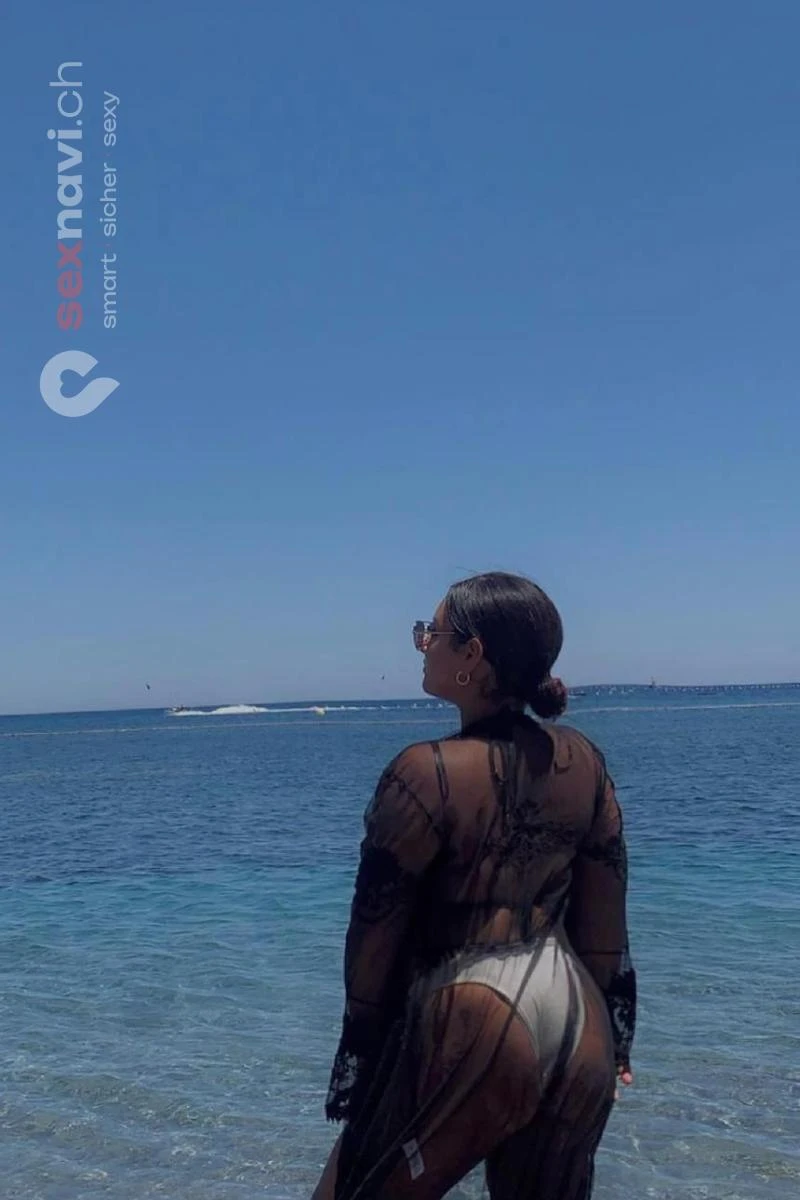 Channel CHUBBY TEEN CHUBBY ANAL SEX Bern Stadt, Schweiz, Biel/Bienne - Grenchen, Solothurn, Yverdon-les-Bains