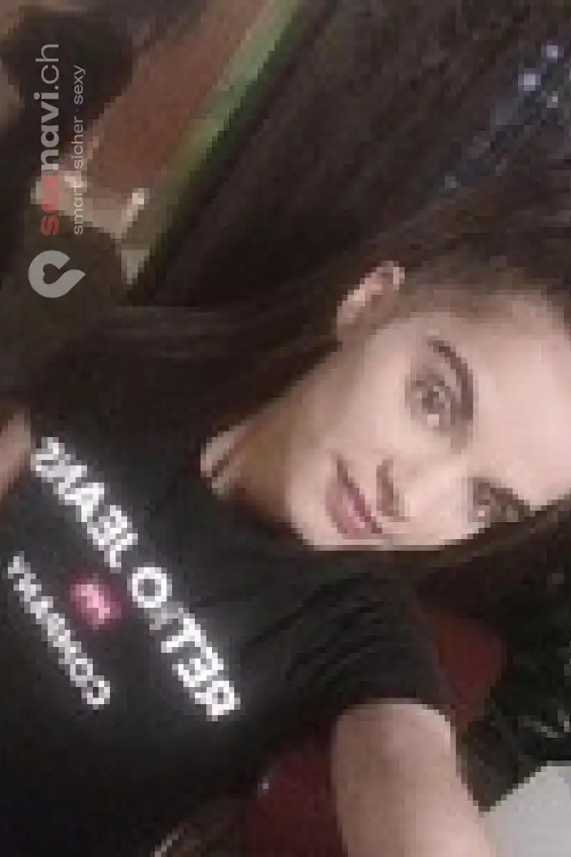 Lia Skinny  Ab 24.12 Skinny Teeny (44kg) &Ouml;sterreich, Schweiz, Luzern , Eschenbach LU