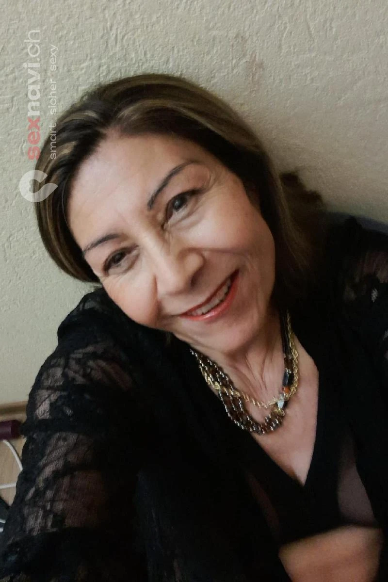 CARMEN OMA Echt verdammt verf&uuml;hrerisch Bern Stadt, Zug, Schweiz, Solothurn, L&auml;tti