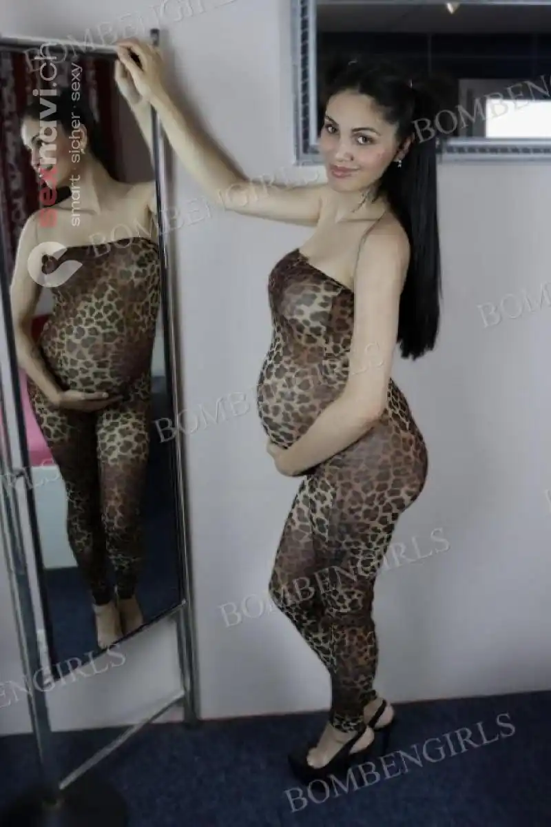 Jasmin + Muttermilch SEXY xxx BABY St.Gallen, &Ouml;sterreich, Thurgau, Schweiz, M&uuml;llheim Dorf