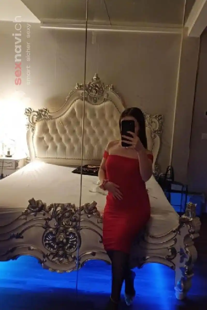 Selena Mattenstrasse 77 Basel, Basel, Deutschland, Schweiz