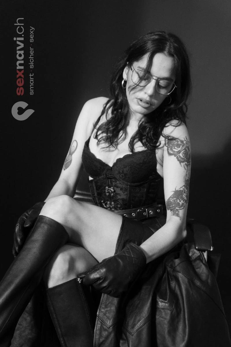 Madame AvaLaffaire Charmant bizarr Z&uuml;rich Umgebung, St.Gallen, Liechtenstein, Schweiz, Schaanwald