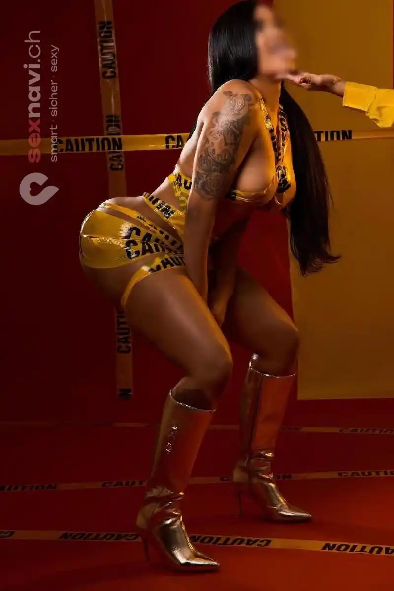 Katty LATINA HOT ANAL SEX CIM CIF Jura, Schweiz, Neuchatel / Neuenburg, Fribourg / Freiburg