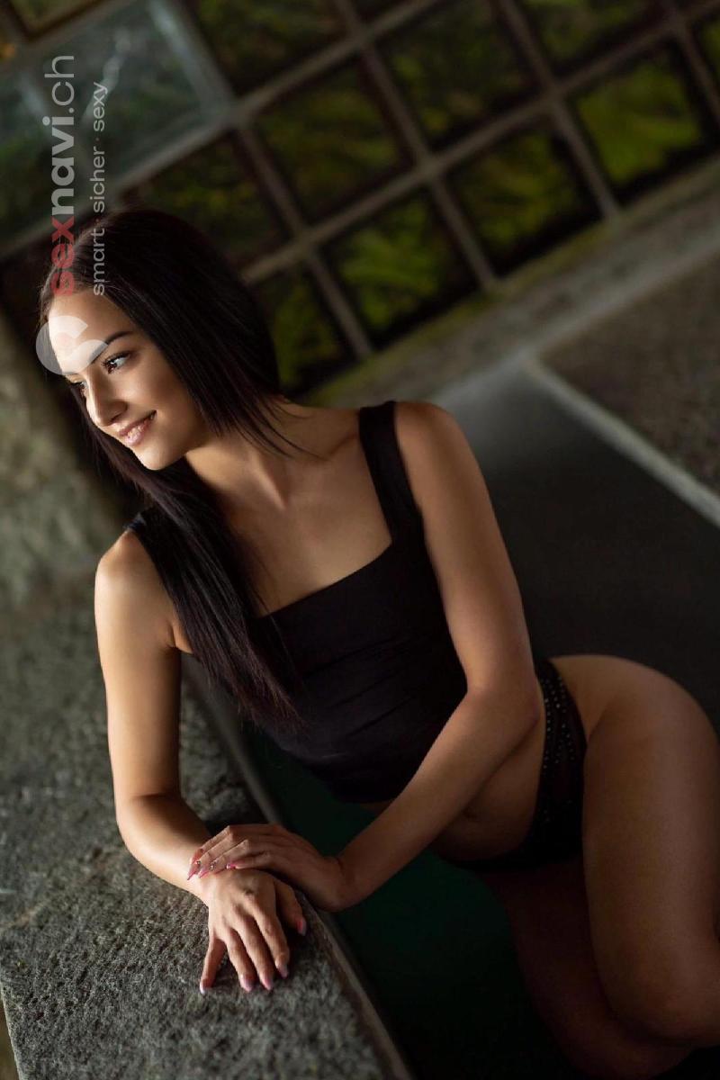 JANICE  -TOP TEENIE- Brand-heisse SEX-Granate... Basel, Basel, Schweiz