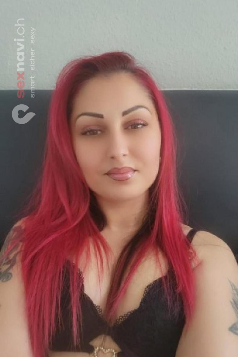 MALINA Brandheiss... Basel, Basel, Schweiz