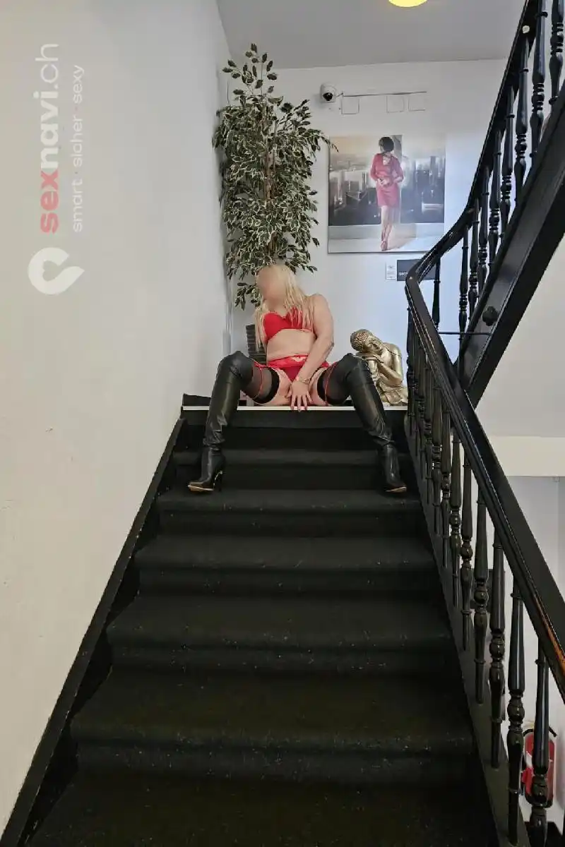 Nika 💛 Sexy Blondine 💛 Z&uuml;rich Umgebung, Z&uuml;rich Stadt, Schweiz, Luzern , Emmenbr&uuml;cke