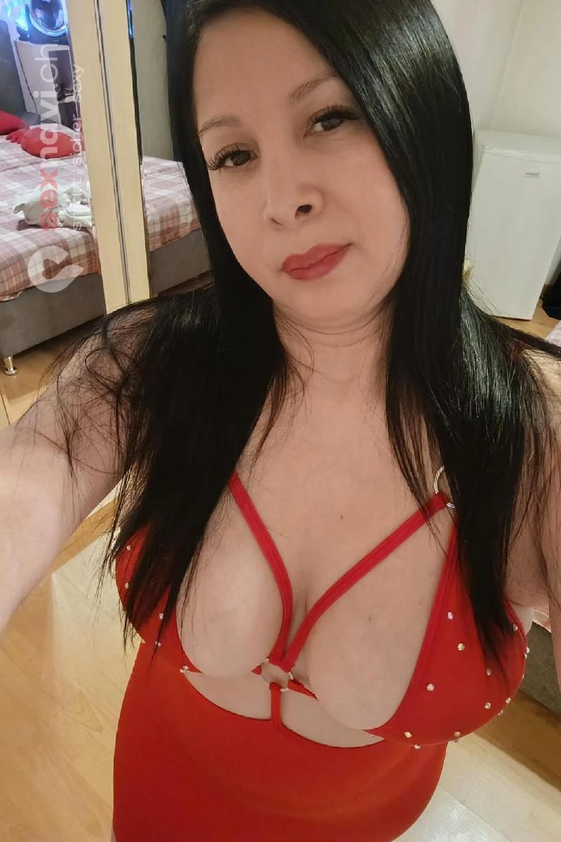 Emma Geile natur titten 🔥 Escort Zug, Schweiz, Meggen, Luzern , Schwyz