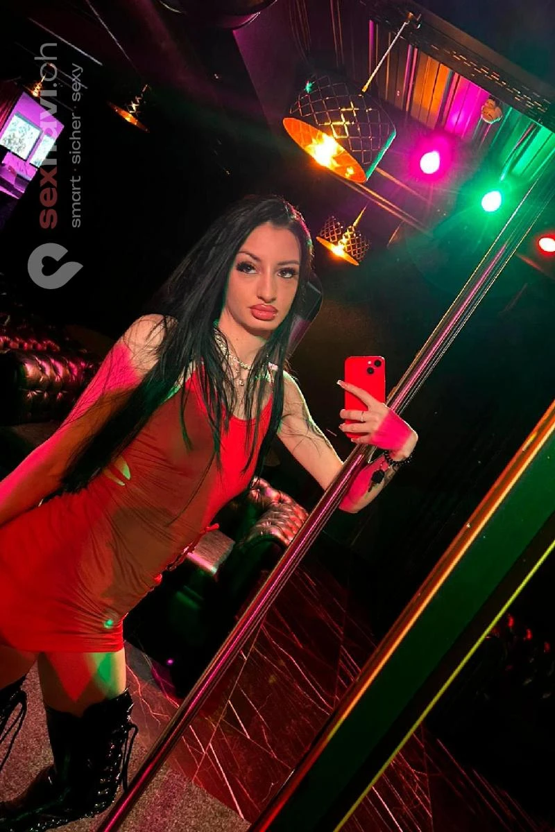 Miriam Wilde Partys & Top Service Waadt, Deutschland, Schweiz, Roche VD