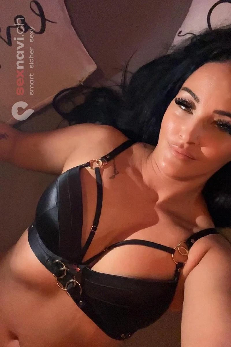 Elena Immer gut gelaunt Bern Stadt, Schweiz, Biel/Bienne - Grenchen, Solothurn, Lengnau BE