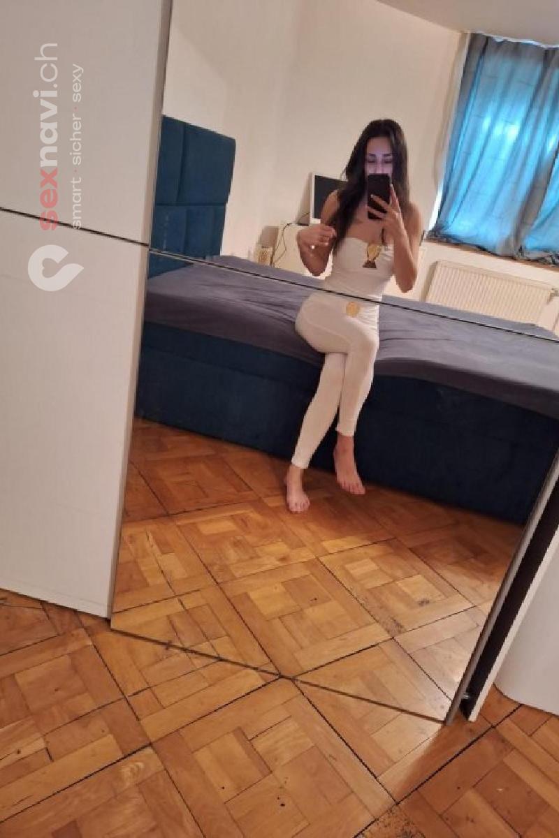 Cecil Geile xxx Skinny M&auml;dchen St.Gallen, &Ouml;sterreich, Thurgau, Schweiz, M&uuml;llheim Dorf