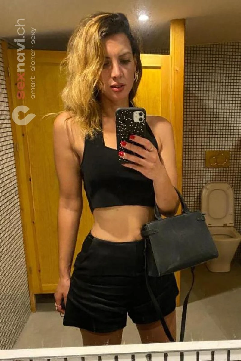 Chiara Heisse musc*i piercing 🔥 &Ouml;sterreich, Aargau, Schweiz, Zofingen