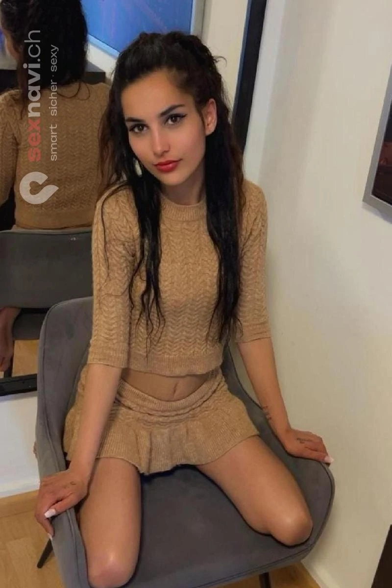 Hanna Skinny Anal Teeny Z&uuml;rich Umgebung, Z&uuml;rich Stadt, Schweiz, Adliswil, Schwyz