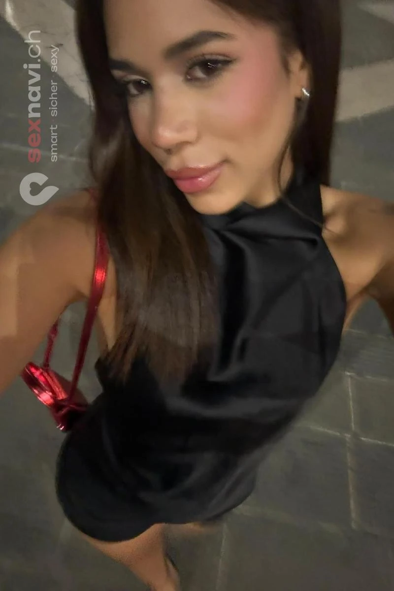 Nataly TEEN LATINA SKINNY TEEN CIM CIF Bern Stadt, Schweiz, Biel/Bienne - Grenchen, Solothurn