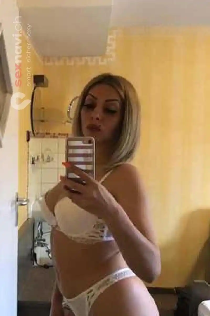 Nina Total versaut 😜 St.Gallen, Thurgau, Staad SG, Schweiz