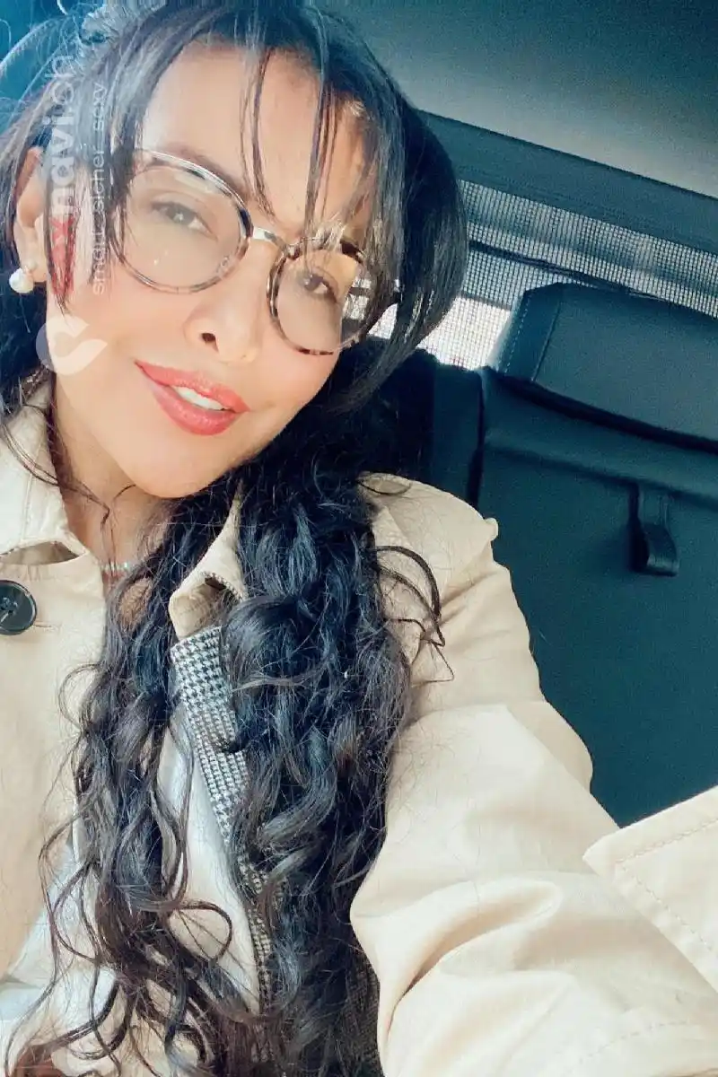 Andrea MILF MILF LATINA GFE CIM CIF Waadt, Schweiz, Neuchatel / Neuenburg, Yverdon-les-Bains, Fribourg / Freiburg