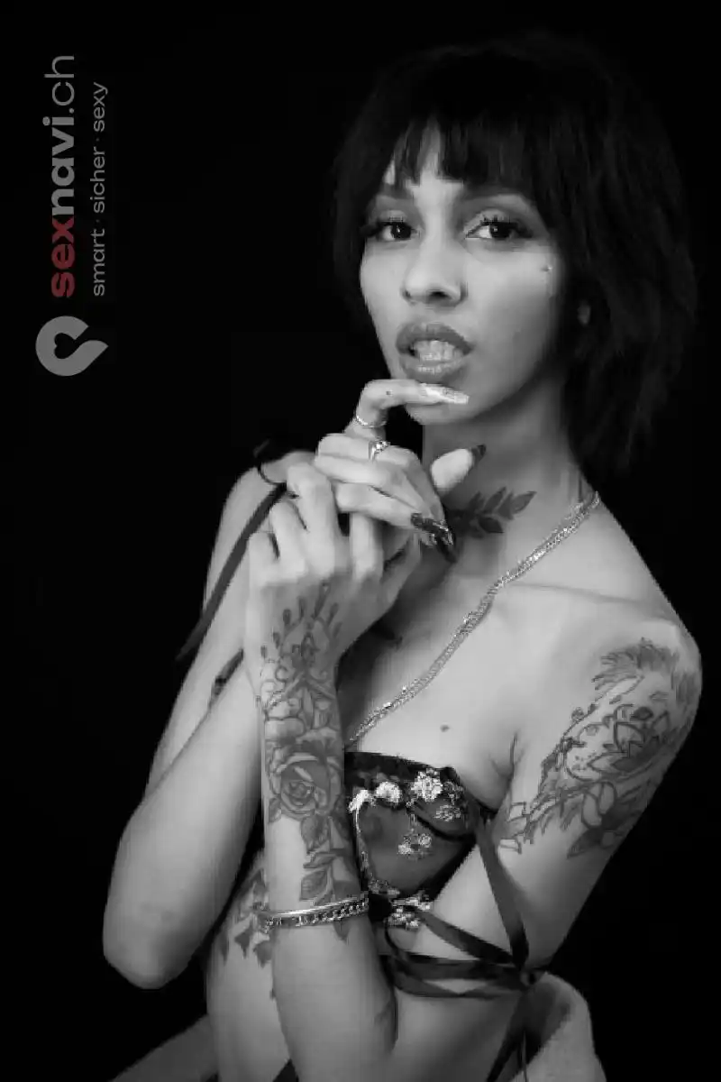 JASMINE  -ES- Spanisches FICK-Model... Basel, Basel, Schweiz