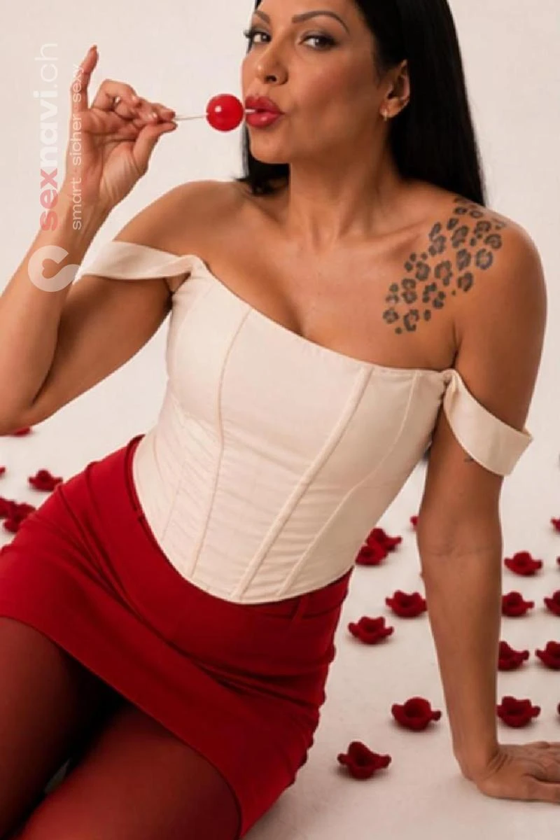 Paoola ANALSEX CIM CIF GFE FK Waadt, Schweiz, Neuchatel / Neuenburg, Yverdon-les-Bains, Fribourg / Freiburg