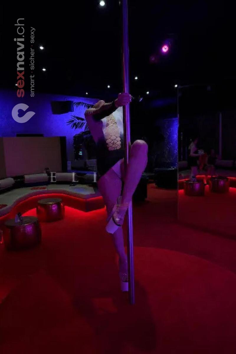 Selena Jede Montag Gangbang Party Z&uuml;rich Umgebung, Volketswil, Z&uuml;rich Stadt, Schweiz