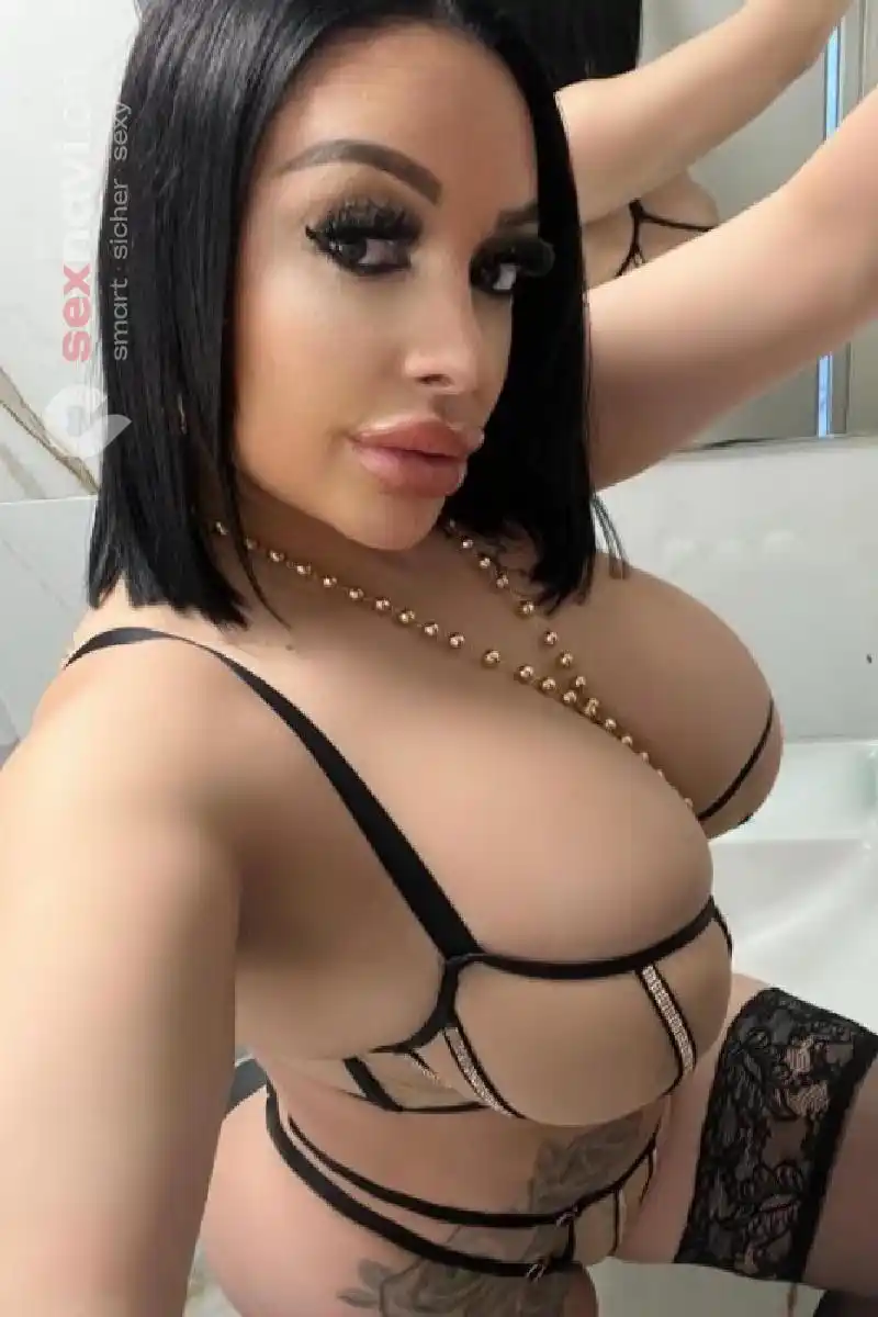 Valentina Nymphoman macht alles Basel, Basel, Deutschland, Schweiz