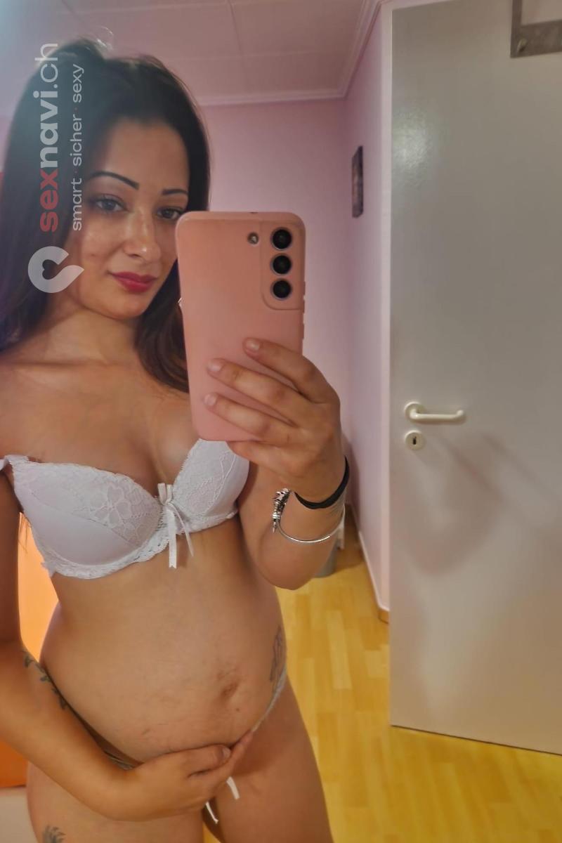 Schwangere Nikita xxx Teeny Girl &Ouml;sterreich, St.Gallen, Thurgau, Schweiz, M&uuml;llheim Dorf