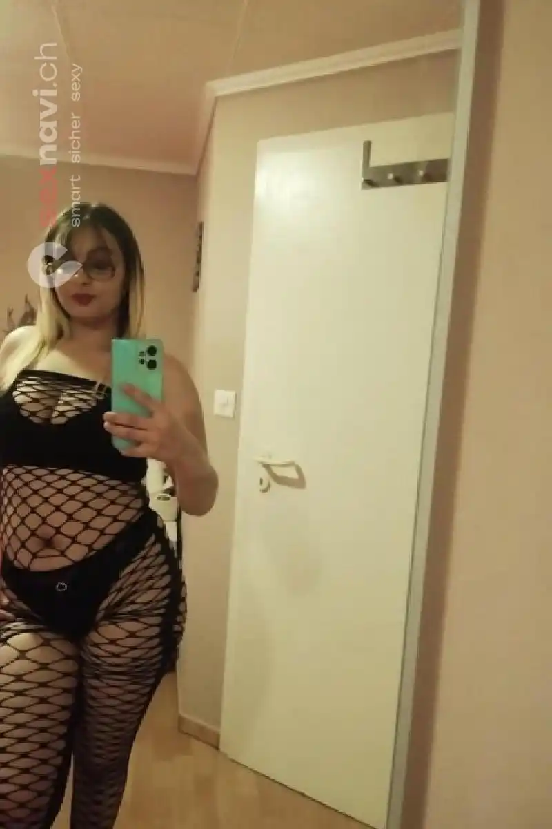 Melody+MUTTERMILCH xxx GIRL VIEL MUTTERMIL St.Gallen, &Ouml;sterreich, Thurgau, Schweiz, M&uuml;llheim Dorf