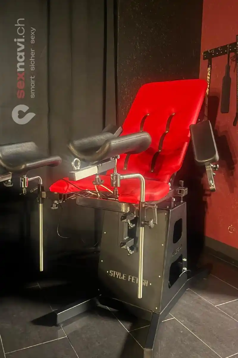 Lady Aurelia 👠 SM / Fetisch / Softerotik Aargau, Zürich Stadt, Schweiz, Kirchdorf AG