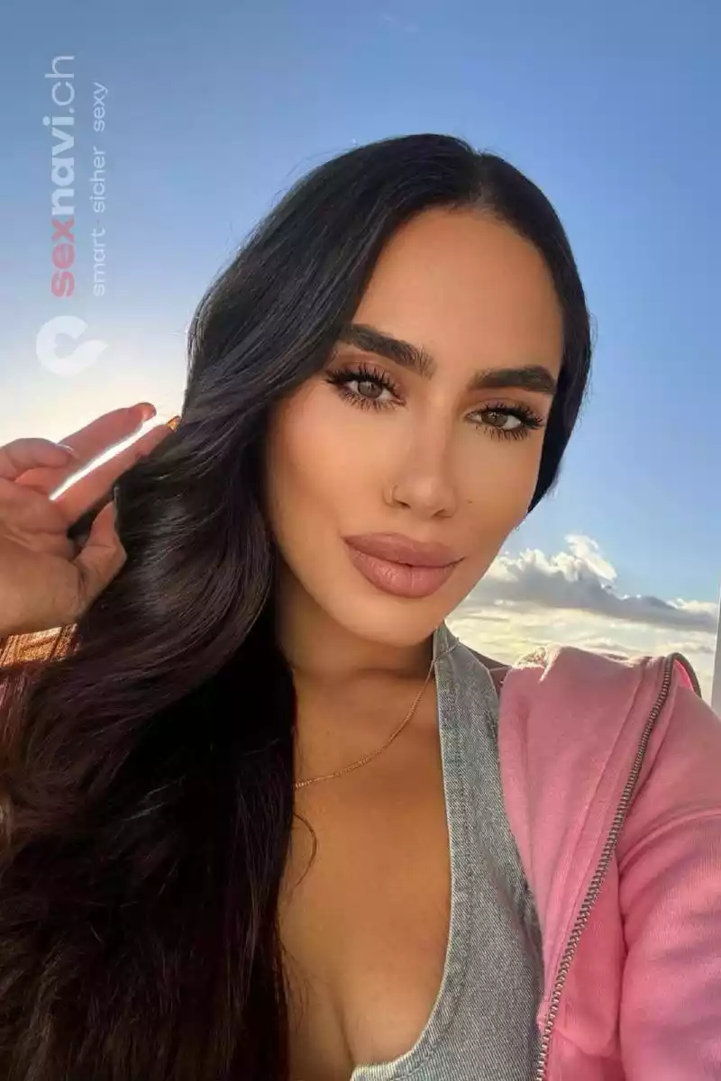 Bella Exclusive Model Basel, Luzern, Aargau, Schweiz, Solothurn