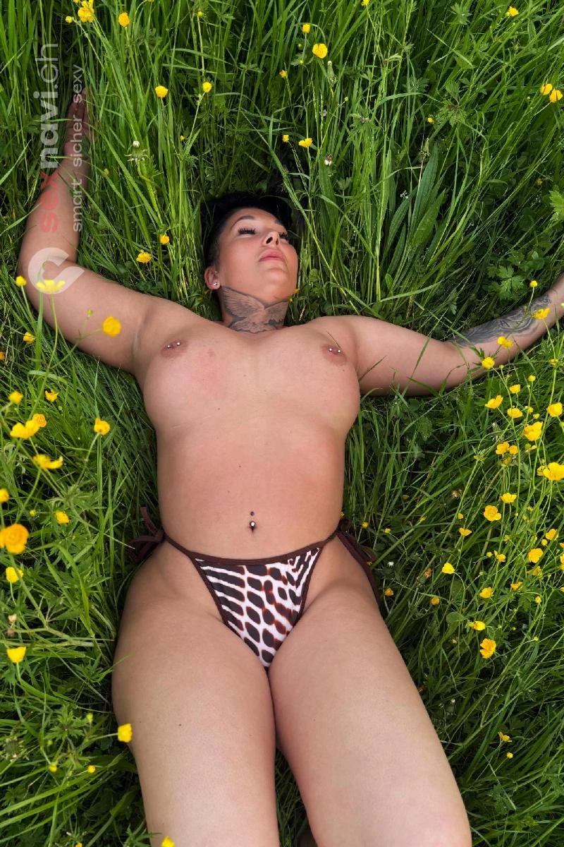 Roxy 😈 Nidwalden, Hergiswil NW, Schweiz, Luzern , Schwyz