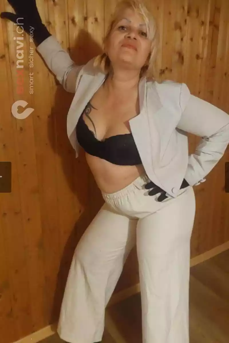 Zuzana 💦 Geile MILF 😈 Z&uuml;rich Umgebung, St.Gallen, Thurgau, Schweiz, Kreuzlingen