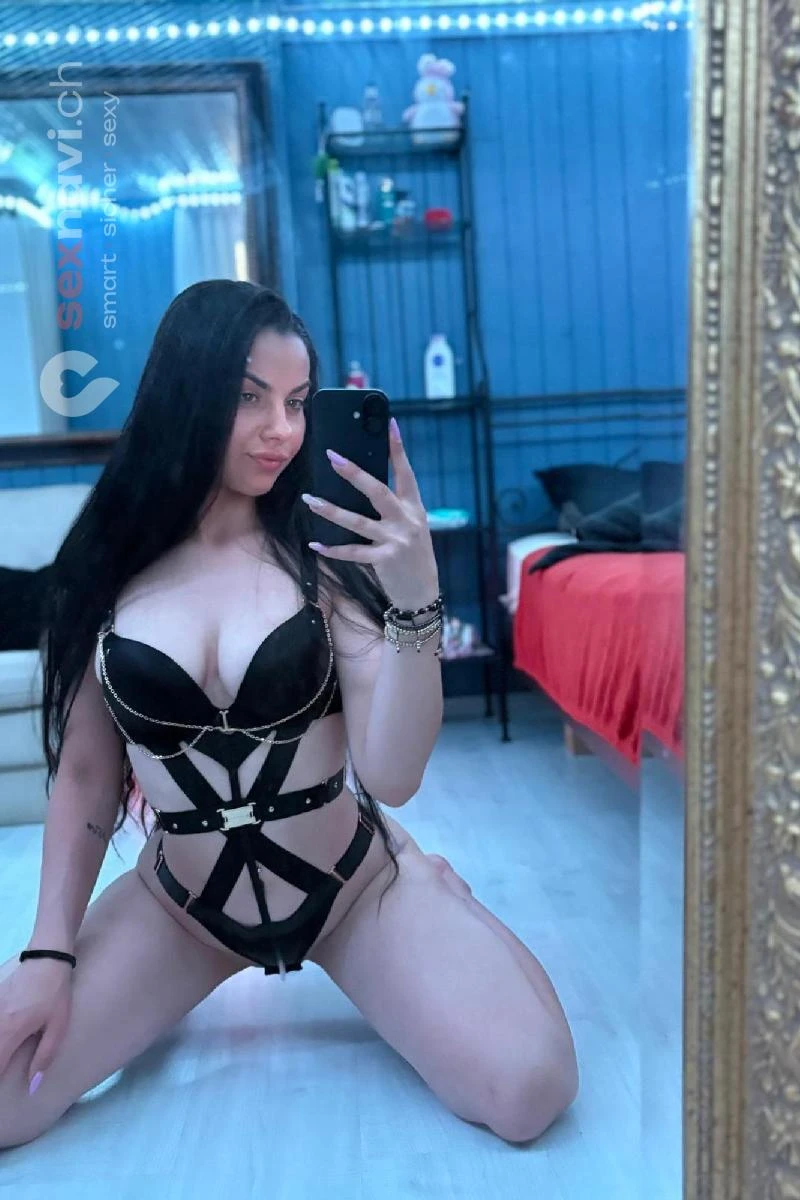 Iris 😈 Neues Sexbaby😍 Z&uuml;rich Umgebung, St.Gallen, Volketswil, Thurgau, Schweiz