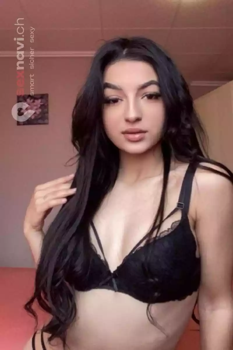 Luna H&uuml;bsche M&auml;dchen St.Gallen, &Ouml;sterreich, Thurgau, Schweiz, M&uuml;llheim Dorf